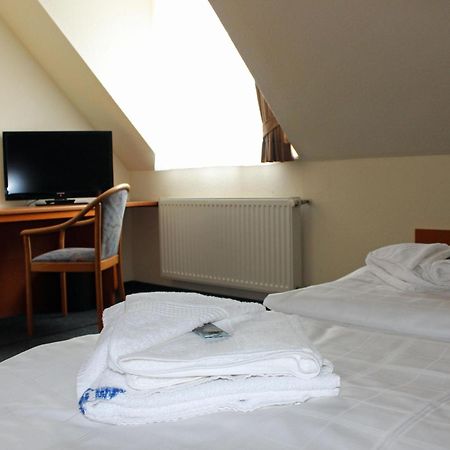 Hotel Saechsisches Haus Berggiesshübel Extérieur photo