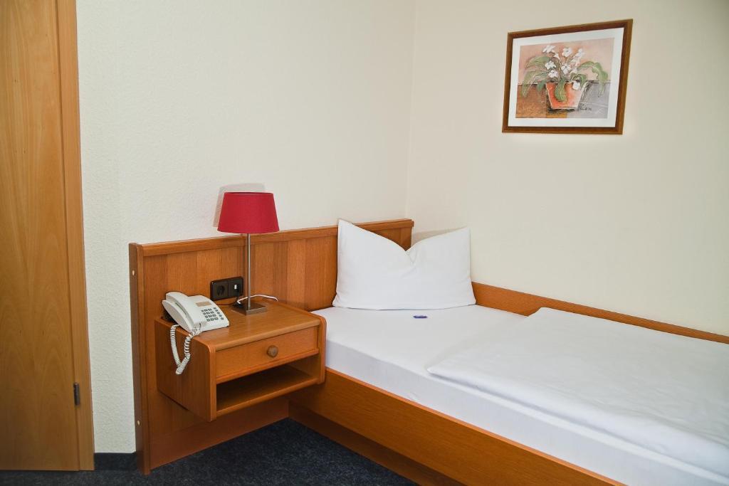 Hotel Saechsisches Haus Berggiesshübel Chambre photo