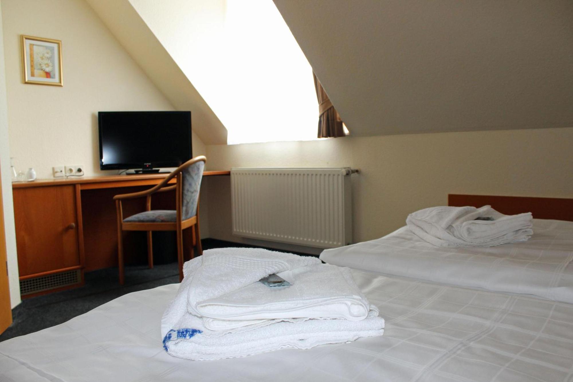 Hotel Saechsisches Haus Berggiesshübel Extérieur photo