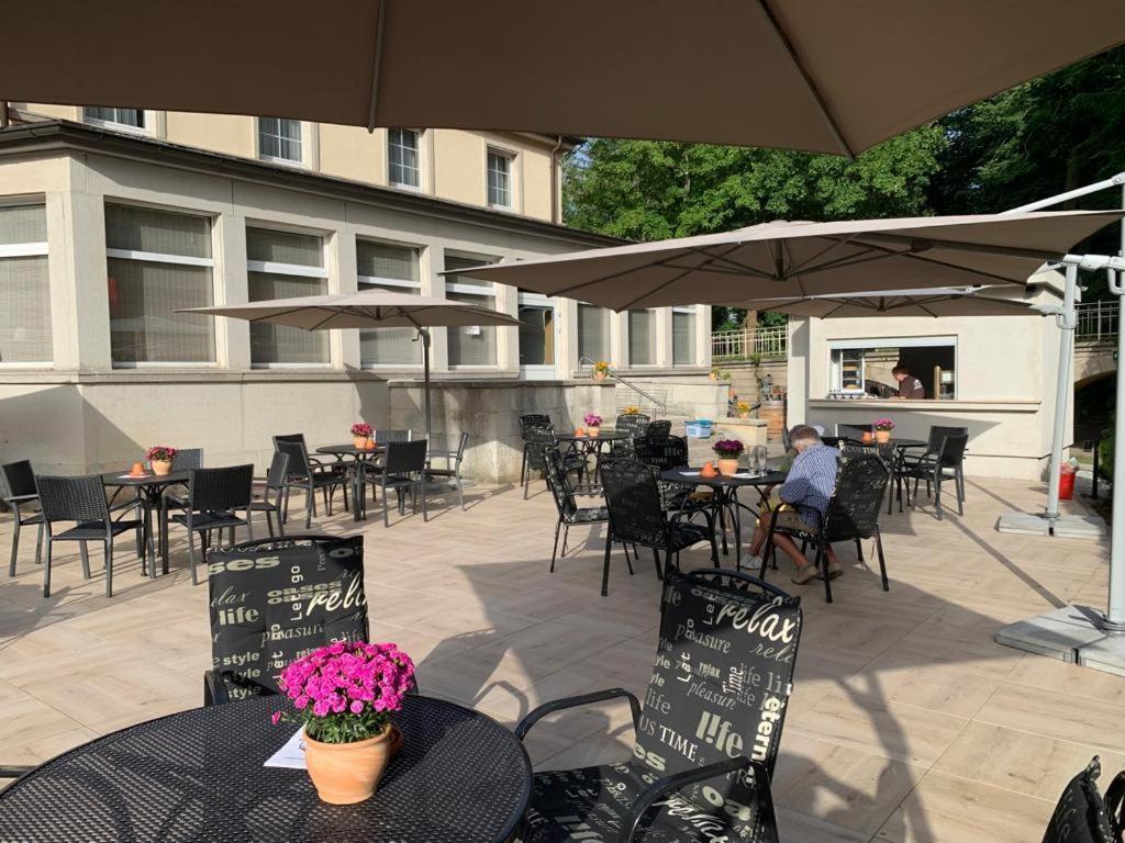 Hotel Saechsisches Haus Berggiesshübel Extérieur photo